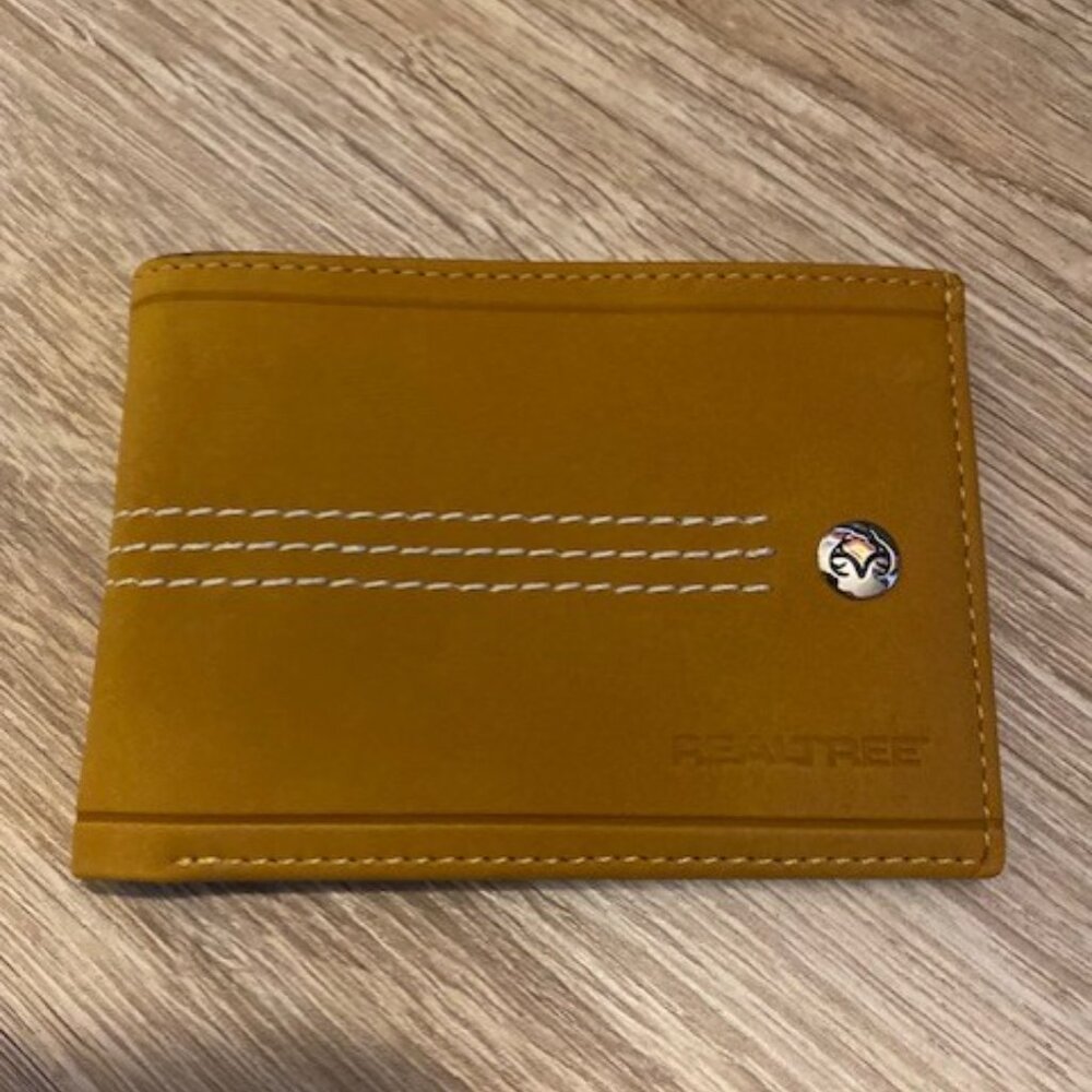 Realtree Men's Slimfold Minimalist Wheat Wallet